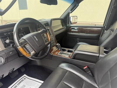 2014 Lincoln Navigator   - Photo 8 - Elk Grove, CA 95624