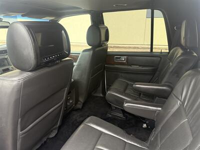 2014 Lincoln Navigator   - Photo 18 - Elk Grove, CA 95624