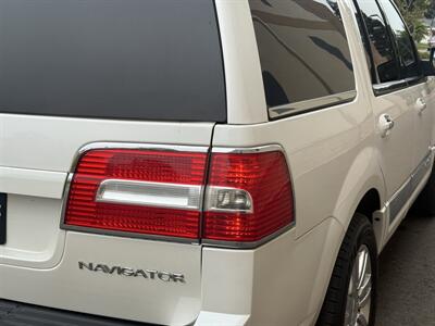 2014 Lincoln Navigator   - Photo 33 - Elk Grove, CA 95624