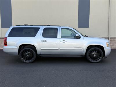 2012 Chevrolet Suburban LT   - Photo 8 - Elk Grove, CA 95624