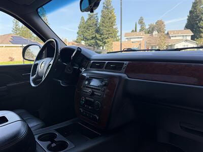2012 Chevrolet Suburban LT   - Photo 20 - Elk Grove, CA 95624