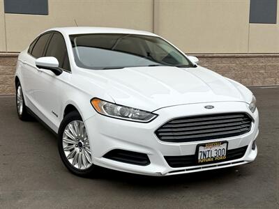 2016 Ford Fusion Hybrid S   - Photo 1 - Elk Grove, CA 95624
