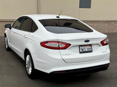 2016 Ford Fusion Hybrid S   - Photo 6 - Elk Grove, CA 95624