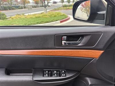 2013 Subaru Outback 2.5i Limited - Photo 23 - Elk Grove, CA 95624
