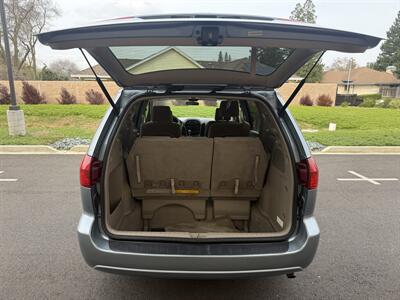 2004 Toyota Sienna CE 7 Passenger - Photo 18 - Elk Grove, CA 95624