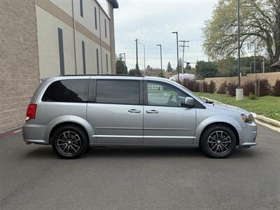 2016 Dodge Grand Caravan R/T   - Photo 8 - Elk Grove, CA 95624