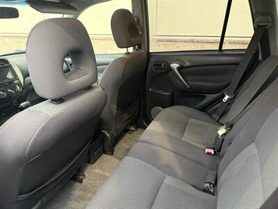 2004 Toyota RAV4   - Photo 19 - Elk Grove, CA 95624
