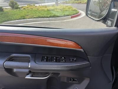 2010 INFINITI QX56   - Photo 14 - Elk Grove, CA 95624