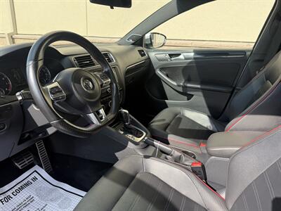2014 Volkswagen Jetta GLI PZEV   - Photo 8 - Elk Grove, CA 95624
