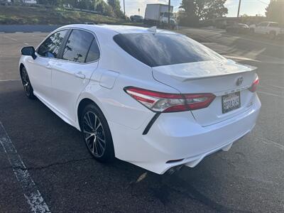 2020 Toyota Camry Hybrid SE  Hybrid - Photo 3 - San Diego, CA 92115