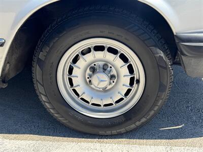 1984 Mercedes-Benz 380 SL   - Photo 88 - Laguna Niguel, CA 92677