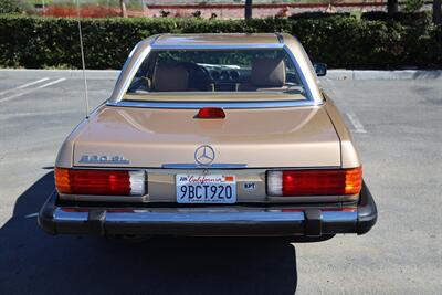 1986 Mercedes-Benz 560 SL   - Photo 21 - Laguna Niguel, CA 92677