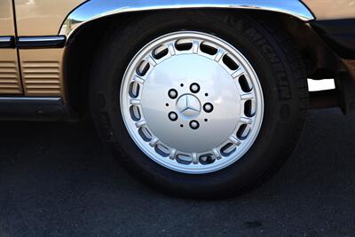 1986 Mercedes-Benz 560 SL   - Photo 60 - Laguna Niguel, CA 92677