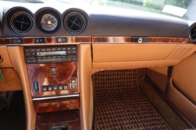 1986 Mercedes-Benz 560 SL   - Photo 43 - Laguna Niguel, CA 92677