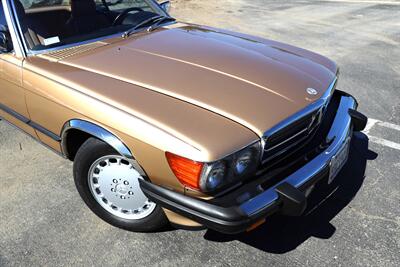 1986 Mercedes-Benz 560 SL   - Photo 5 - Laguna Niguel, CA 92677