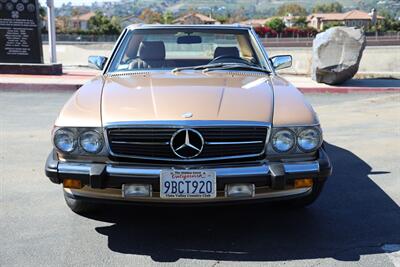 1986 Mercedes-Benz 560 SL   - Photo 3 - Laguna Niguel, CA 92677