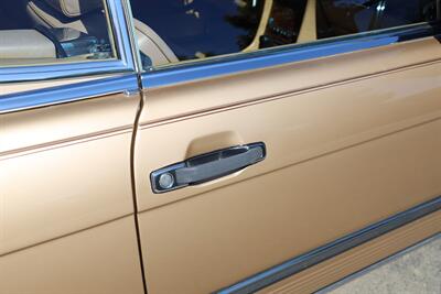 1986 Mercedes-Benz 560 SL   - Photo 28 - Laguna Niguel, CA 92677