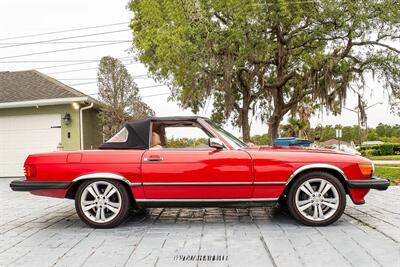 1988 Mercedes-Benz 560 SL - Photo 10 - Laguna Niguel, CA 92677