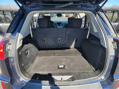2017 GMC Terrain SLE-2   - Photo 10 - Topeka, KS 66608