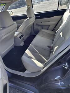 2013 Subaru Legacy 2.5i Limited - Photo 7 - Albuquerque, NM 87123