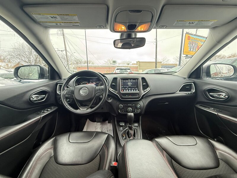 2021 Jeep Cherokee Trailhawk - Photo 14 - Edmonton, AB T5G 0N9