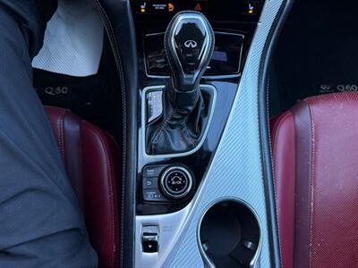 2017 INFINITI Q60 Red Sport 400 - Photo 13 - Edmonton, AB T5G 0N9