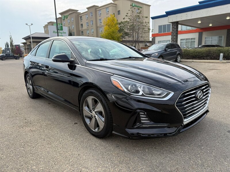 2019 Hyundai SONATA Essential  