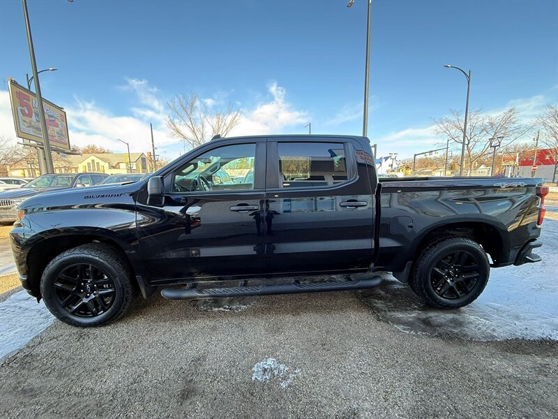 2021 Chevrolet Silverado 1500 Custom - Photo 4 - Edmonton, AB T5G 0N9