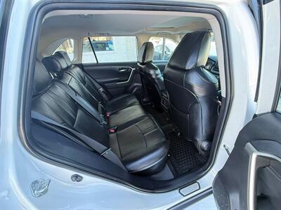 2020 Toyota RAV4 XLE   - Photo 19 - Edmonton, AB T5G 0N9