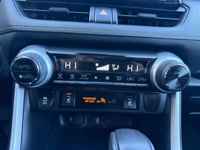 2020 Toyota RAV4 XLE   - Photo 12 - Edmonton, AB T5G 0N9