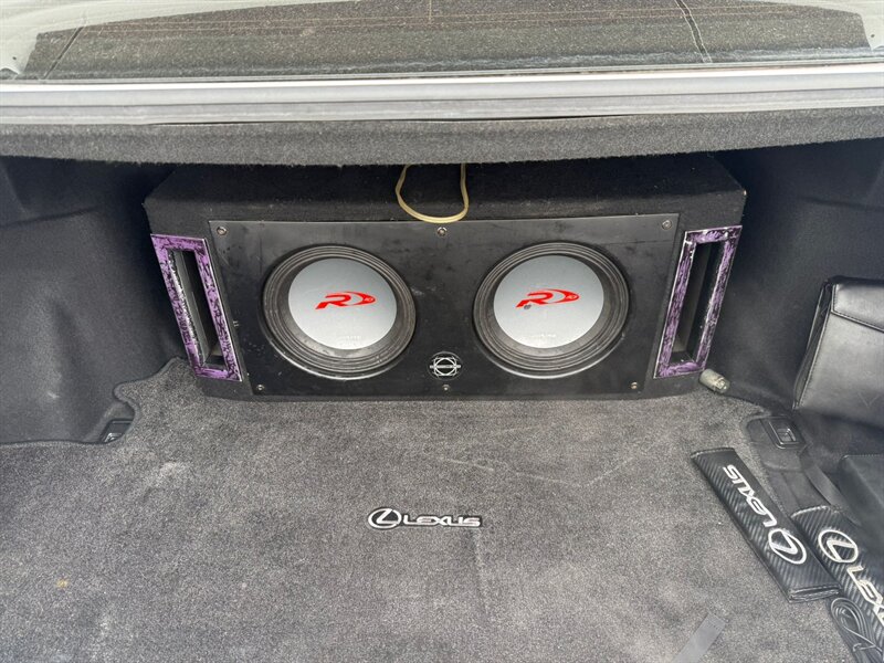 2015 Lexus IS 350 - Photo 20 - Edmonton, AB T5G 0N9