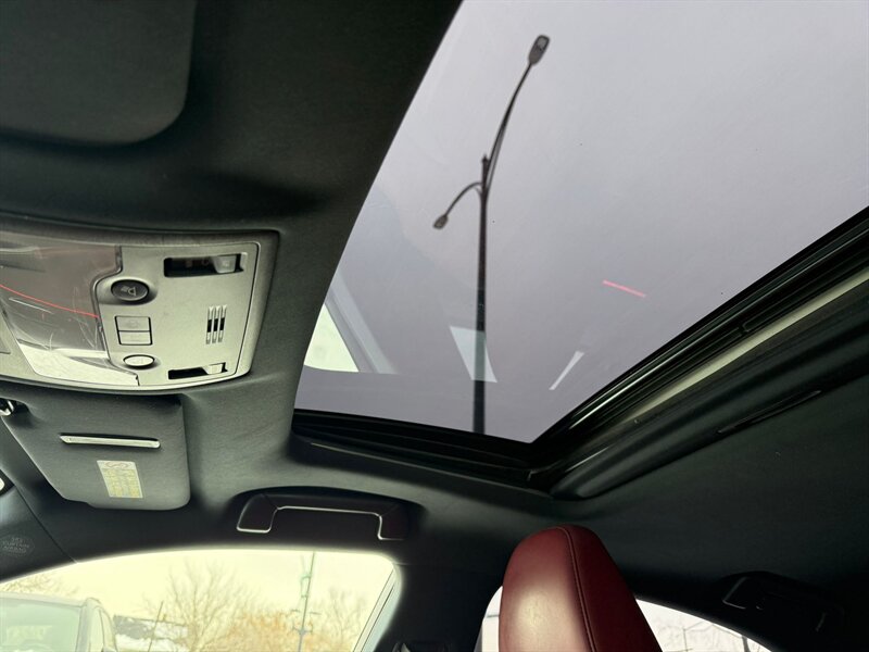 2015 Lexus IS 350 - Photo 21 - Edmonton, AB T5G 0N9