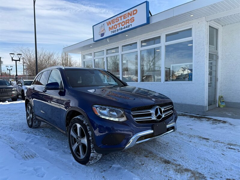 2017 Mercedes-Benz GLC GLC 300 4MATIC   - Photo 1 - Edmonton, AB T5G 0N9