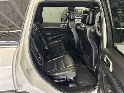 2021 Jeep Grand Cherokee Limited LOW MILES( 77K)   - Photo 16 - Portland, OR 97267