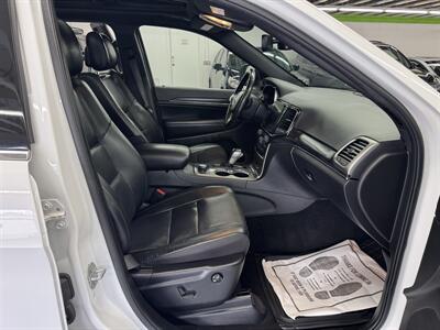 2021 Jeep Grand Cherokee Limited LOW MILES( 77K)   - Photo 13 - Portland, OR 97267