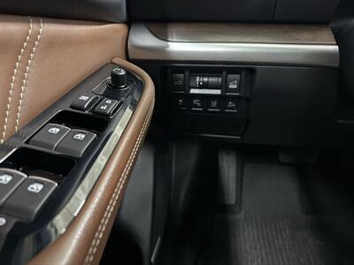 2018 Subaru Outback 3.6R Touring V6 GREAT SHAPE   - Photo 19 - Portland, OR 97267