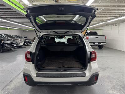 2018 Subaru Outback 3.6R Touring V6 GREAT SHAPE   - Photo 9 - Portland, OR 97267