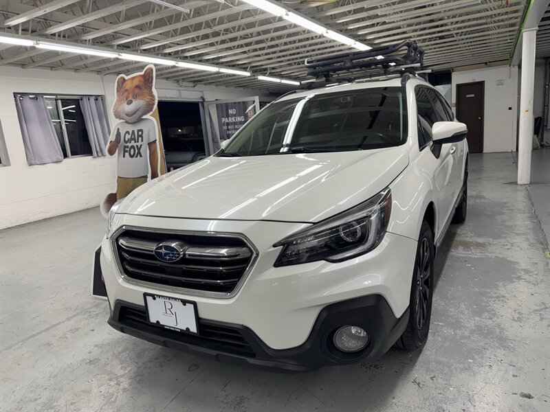 2018 Subaru Outback 3.6R Touring V6 GREAT SHAPE  