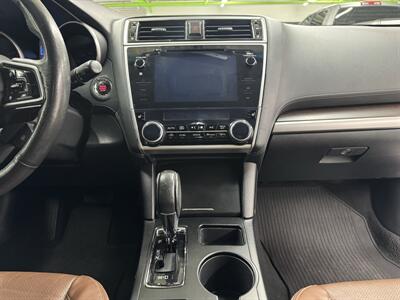2018 Subaru Outback 3.6R Touring V6 GREAT SHAPE   - Photo 16 - Portland, OR 97267