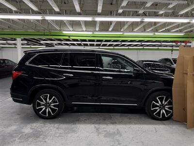 2019 Honda Pilot Touring ONE OWNER 89k MILE   - Photo 8 - Portland, OR 97267