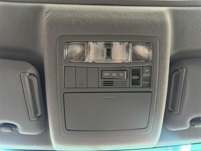 2011 Toyota Highlander Hybrid Limited   - Photo 18 - Portland, OR 97267