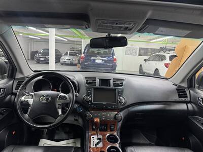 2011 Toyota Highlander Hybrid Limited   - Photo 17 - Portland, OR 97267