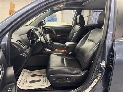 2011 Toyota Highlander Hybrid Limited   - Photo 12 - Portland, OR 97267