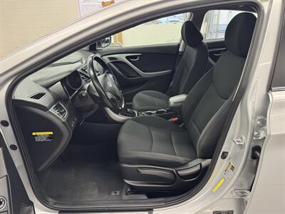 2015 Hyundai ELANTRA SE LOW MILES (59,864)   - Photo 12 - Portland, OR 97267