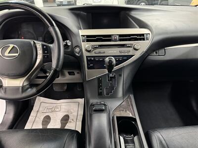 2015 Lexus RX 350  2 OWNERS (15 SERVICE RECORD)   - Photo 16 - Portland, OR 97267