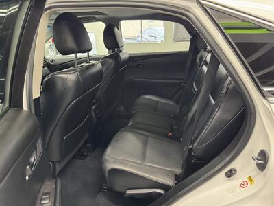 2015 Lexus RX 350  2 OWNERS (15 SERVICE RECORD)   - Photo 13 - Portland, OR 97267