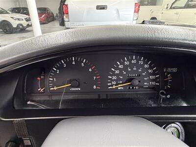 1996 Toyota Tacoma SR5  extracab 3.4 engine low miles (100k)   - Photo 18 - Portland, OR 97267