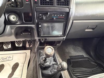 1996 Toyota Tacoma SR5  extracab 3.4 engine low miles (100k)   - Photo 14 - Portland, OR 97267