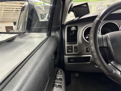 2011 Toyota Tundra Grade ONE OWNER 112K   - Photo 16 - Portland, OR 97267