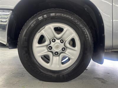2011 Toyota Tundra Grade ONE OWNER 112K   - Photo 19 - Portland, OR 97267